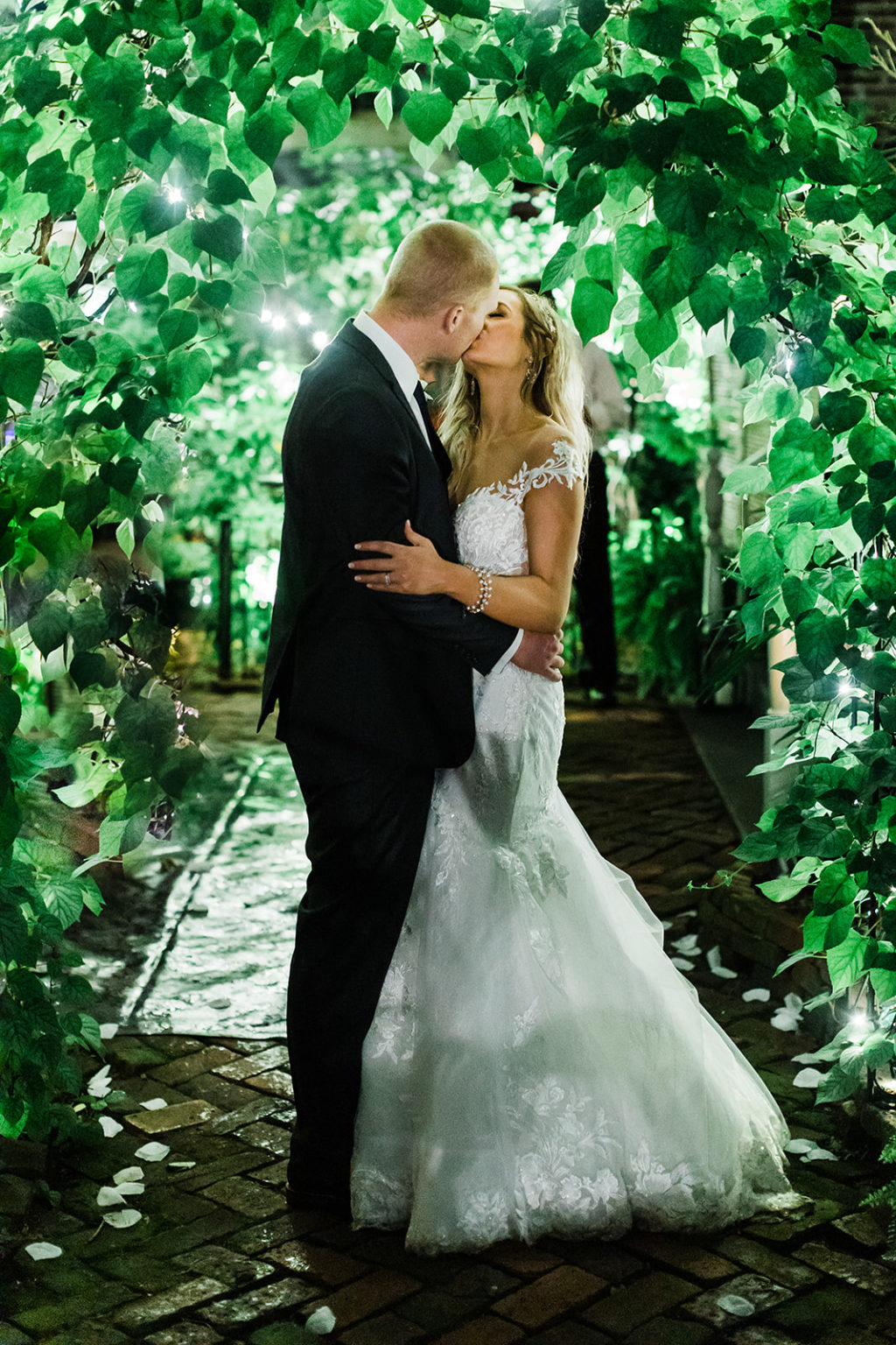 Morning Glory Inn Wedding | Steven Dray Photography