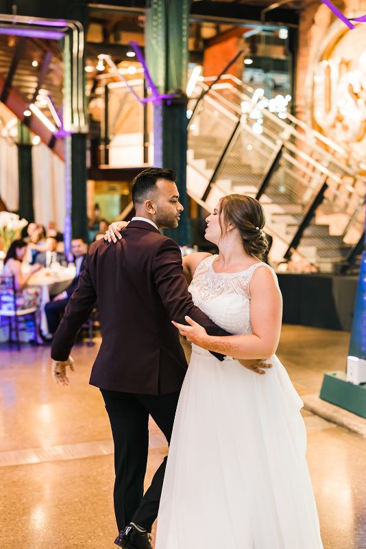 Bride and groom share first dance at Heinz History Center wedding