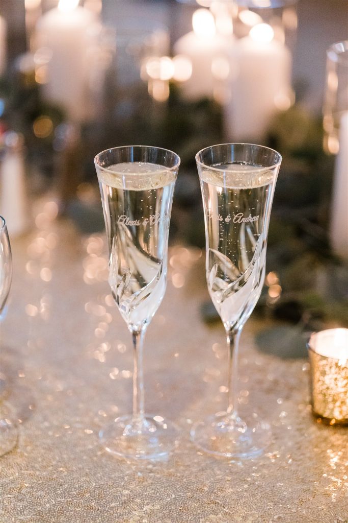 Clear crystal champagne flutes