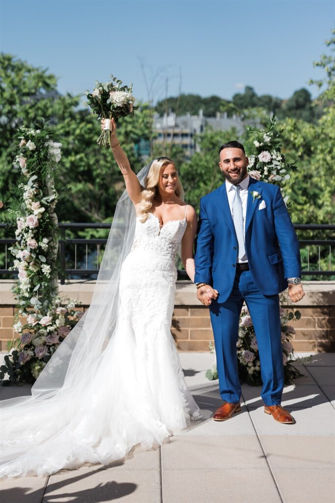 Pittsburgh Hyatt Terrace Wedding