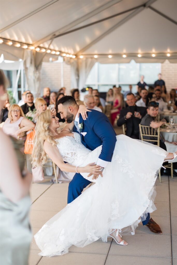 Pittsburgh Hyatt Terrace Wedding