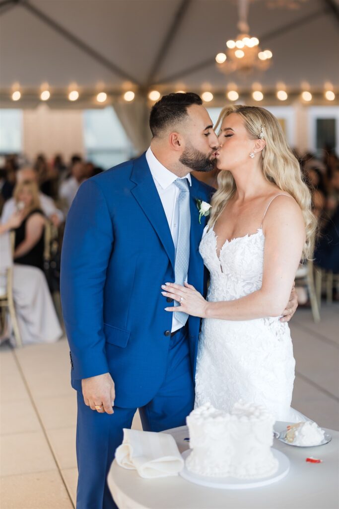 Pittsburgh Hyatt Terrace Wedding