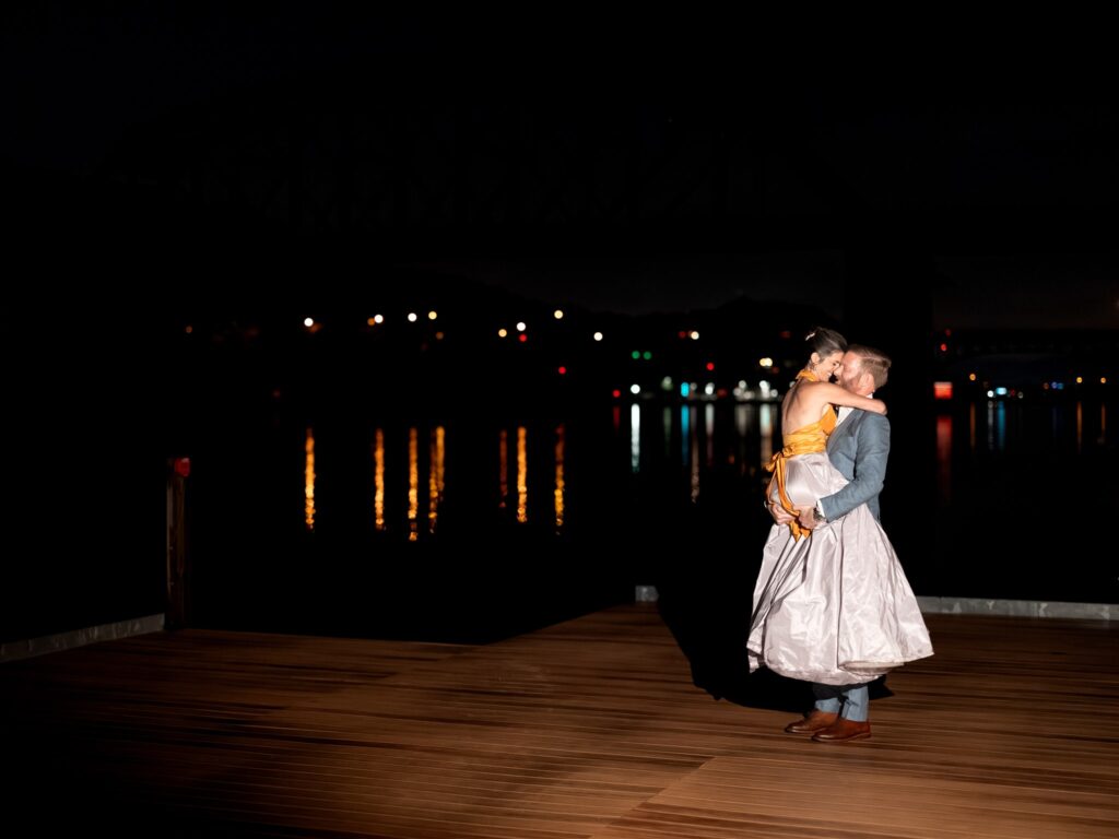 Vibrant GEM on the Allegheny Wedding| Steven Dray Photography
